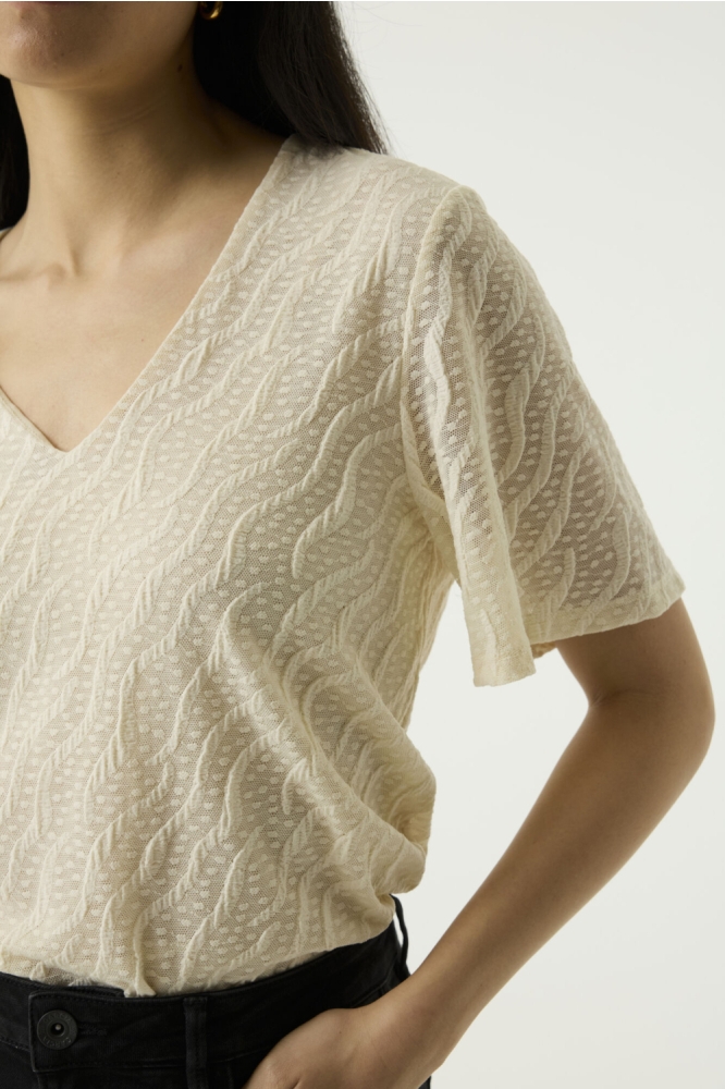 Garcia beige dames t-shirt | Close up