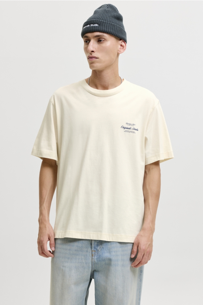 Jack & Jones beige heren t-shirt | Model vooraanzicht