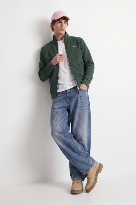 Jack & Jones groene heren vest | Model vooraanzicht