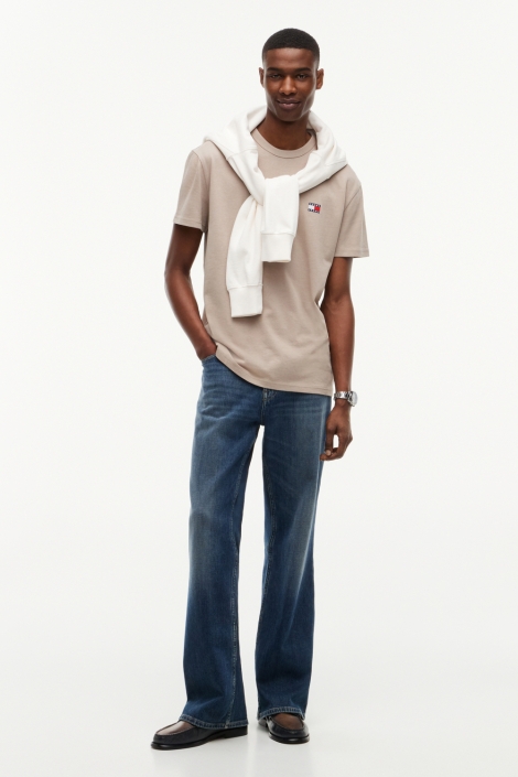 Tommy Jeans grijze heren t-shirt | Model