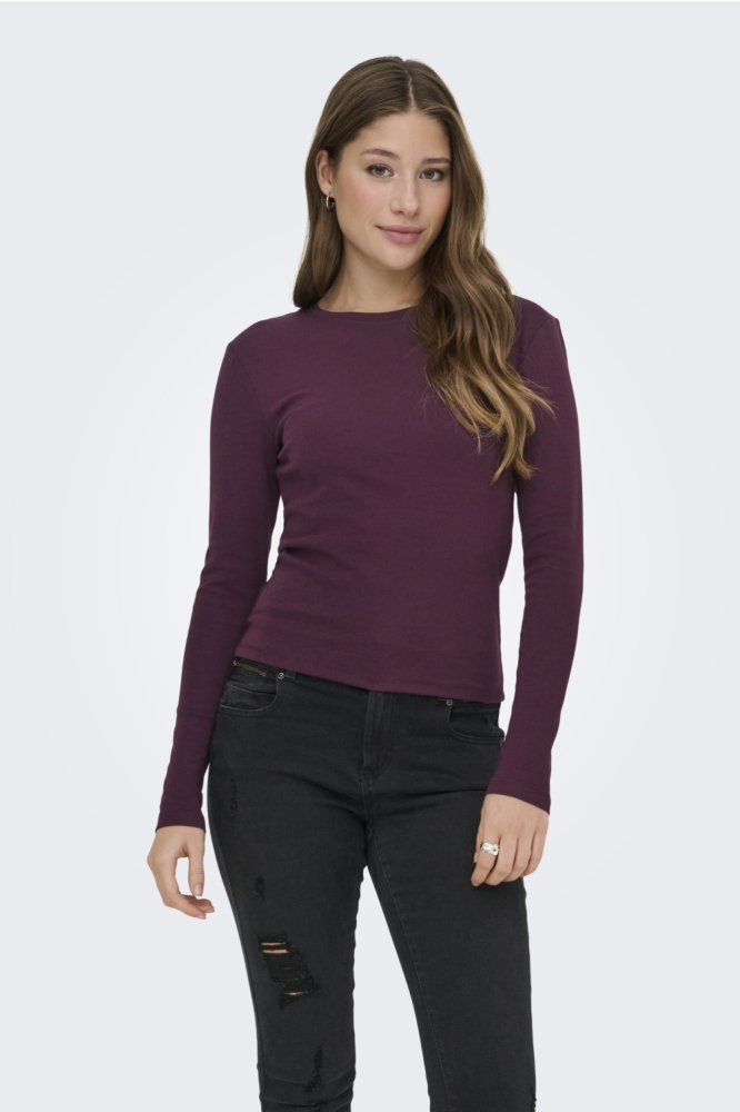 Only bordeaux dames t-shirt | Model vooraanzicht