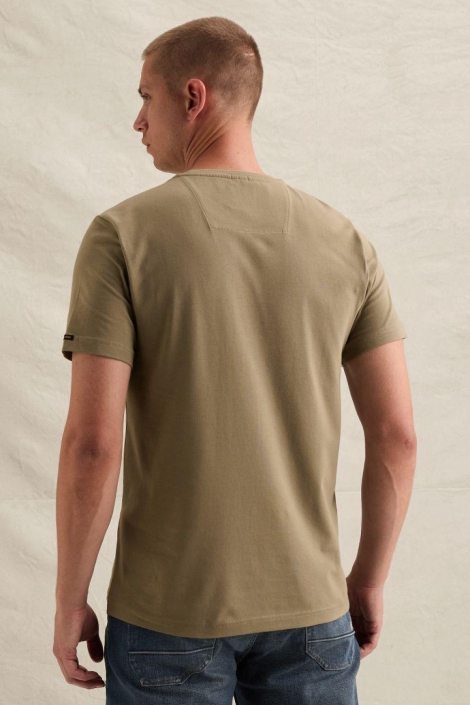 PME legend groene heren t-shirt | Model achteraanzicht