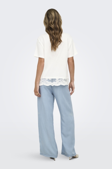 Only witte dames t-shirt | Model
