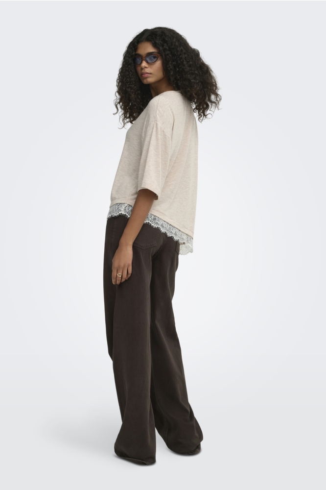 Only beige dames t-shirt | Model