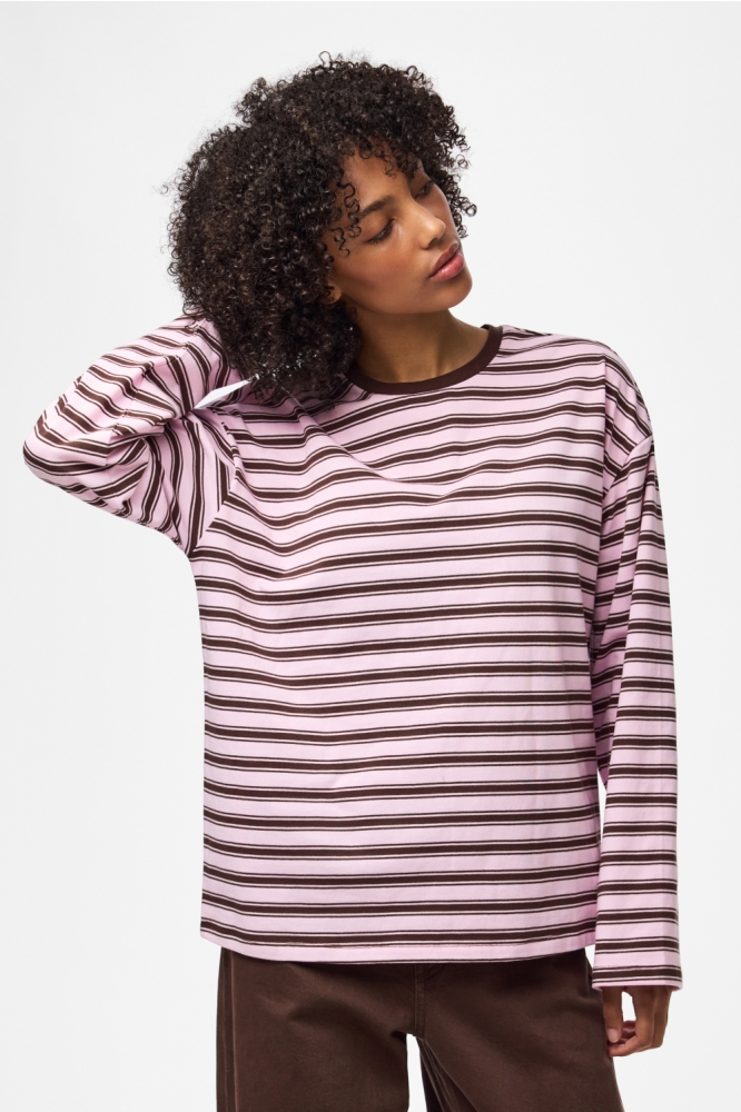 Pieces roze dames t-shirt | Model vooraanzicht
