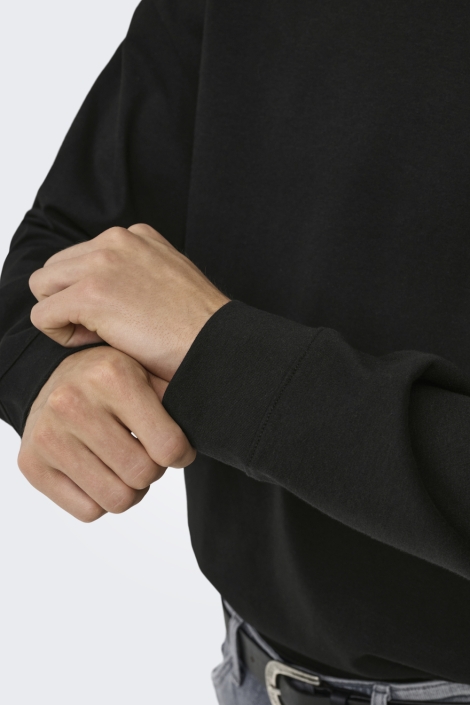 Only & Sons zwarte heren t-shirt | Close up