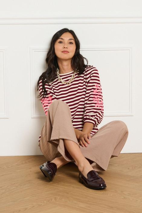 LolaLiza bordeaux dames t-shirt | Model