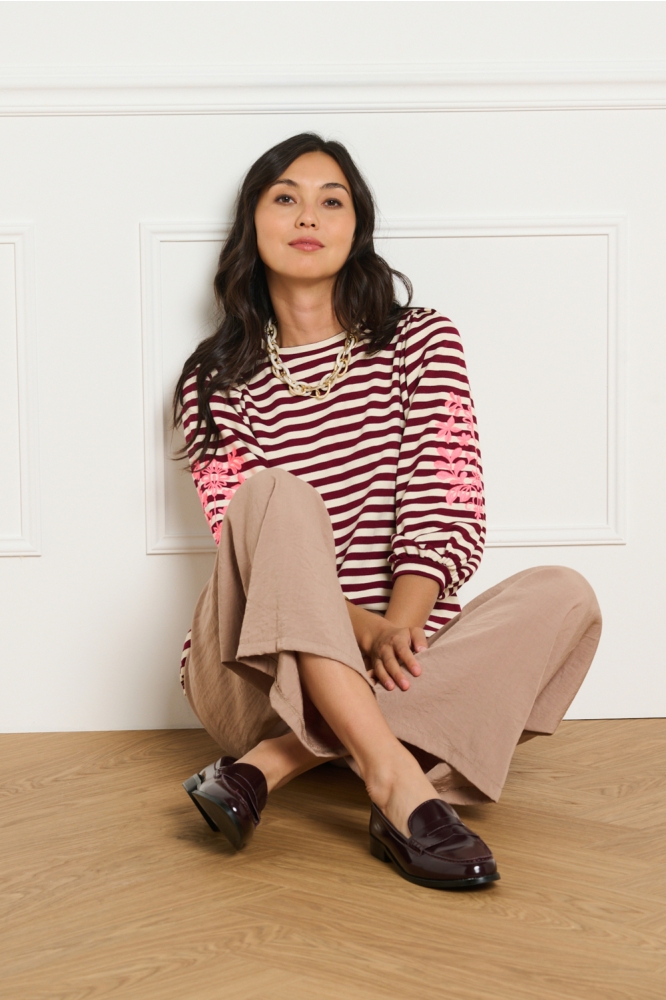 LolaLiza bordeaux dames t-shirt | Model