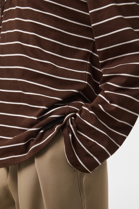 Pieces bruine dames t-shirt | Close up