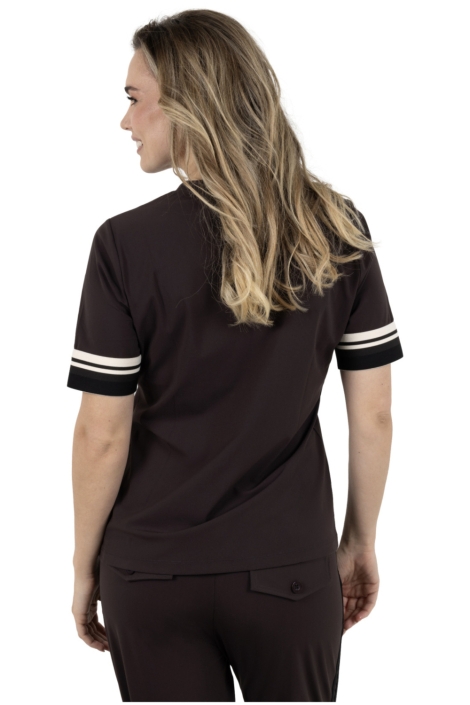 Zoso bruine dames t-shirt | Model achteraanzicht