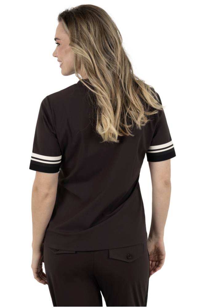 Zoso bruine dames t-shirt | Model achteraanzicht