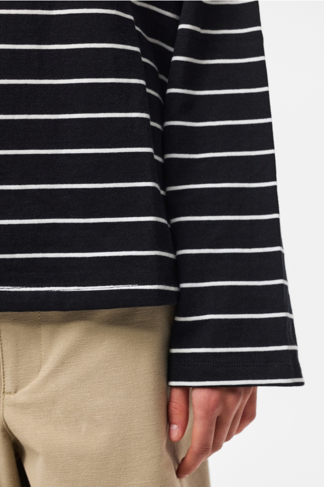 Pieces zwarte dames t-shirt | Close up