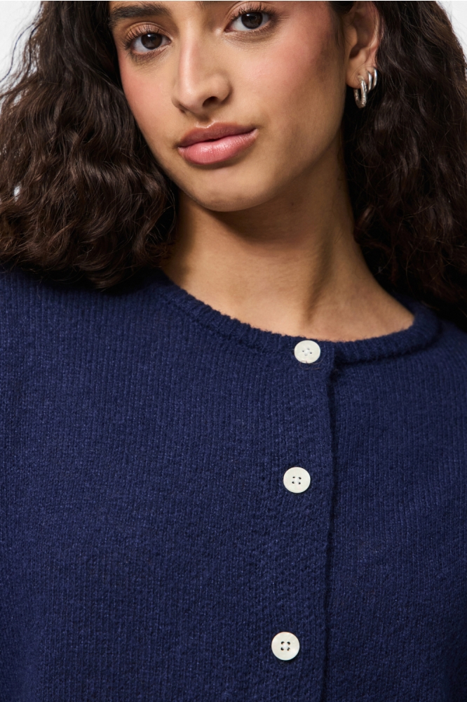 Pieces blauwe dames vest | Close up