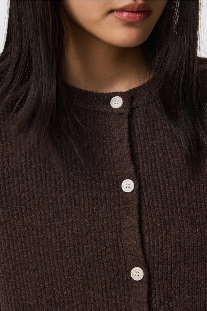 Pieces bruine dames vest | Close up