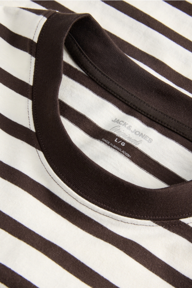 Jack & Jones bruine heren t-shirt | Close up