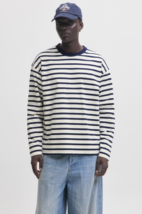 Jack & Jones blauwe heren t-shirt | Model vooraanzicht