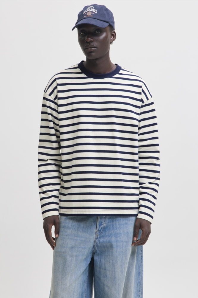 Jack & Jones blauwe heren t-shirt | Model vooraanzicht