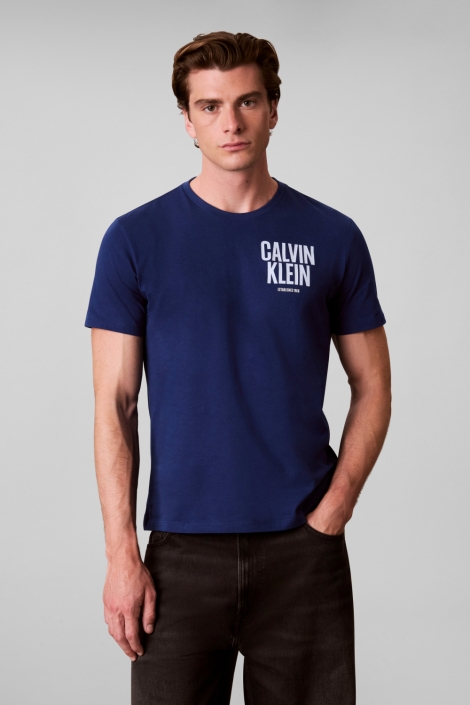 Calvin Klein blauwe heren t-shirt | Model vooraanzicht