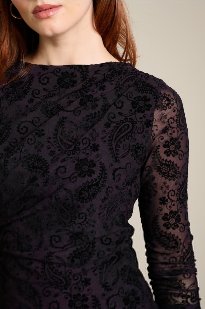 LolaLiza paarse dames t-shirt | Close up