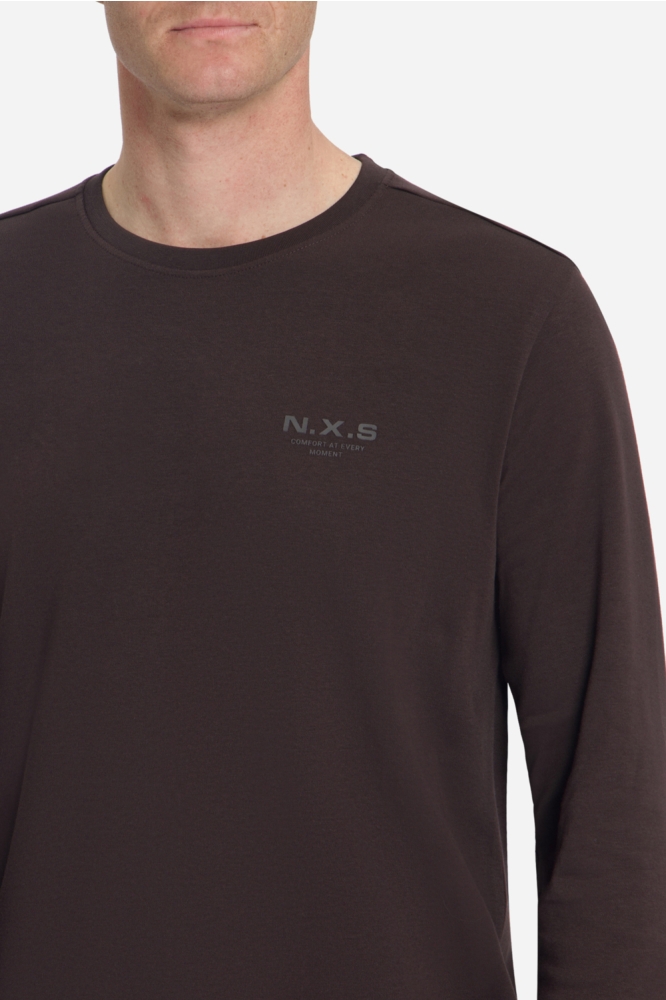 NO-EXCESS bruine heren sweater | Close up