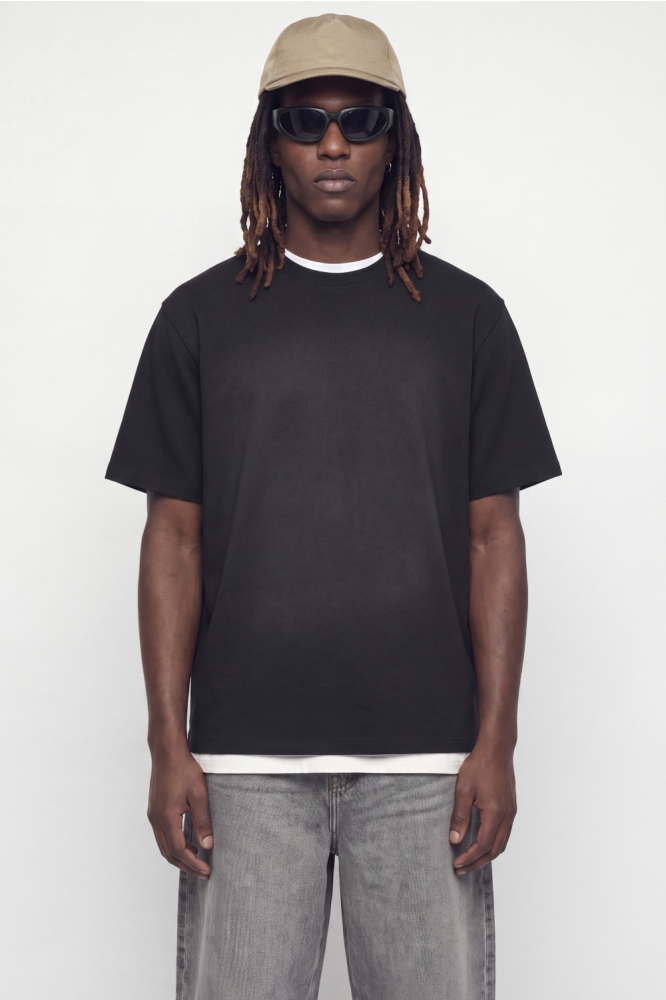 Jack & Jones zwarte heren t-shirt | Model vooraanzicht