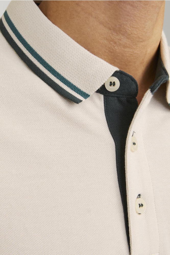 Jack & Jones beige heren polo | Close up