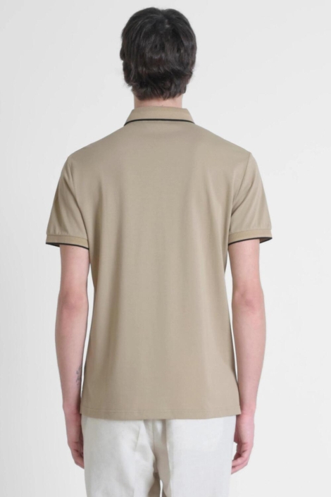 Antony Morato bruine heren polo | Model achteraanzicht