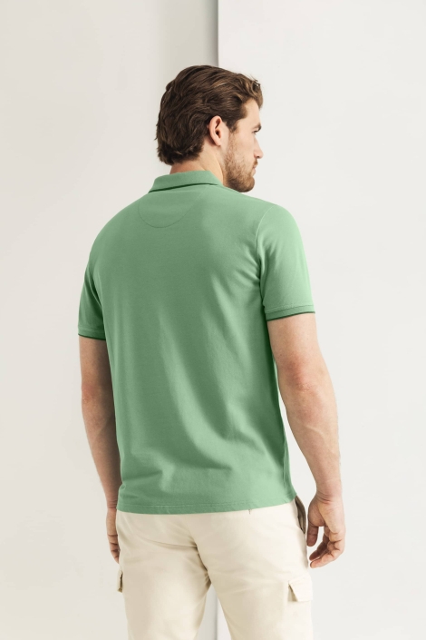 State of Art groene heren polo | Model achteraanzicht