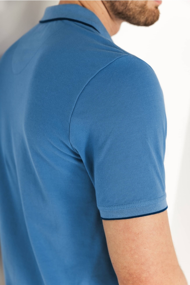 State of Art blauwe heren polo | Close up
