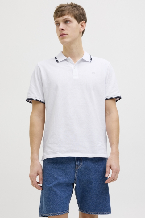 JJ Rebel witte heren polo | Model vooraanzicht