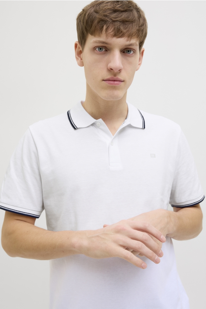 JJ Rebel witte heren polo | Close up