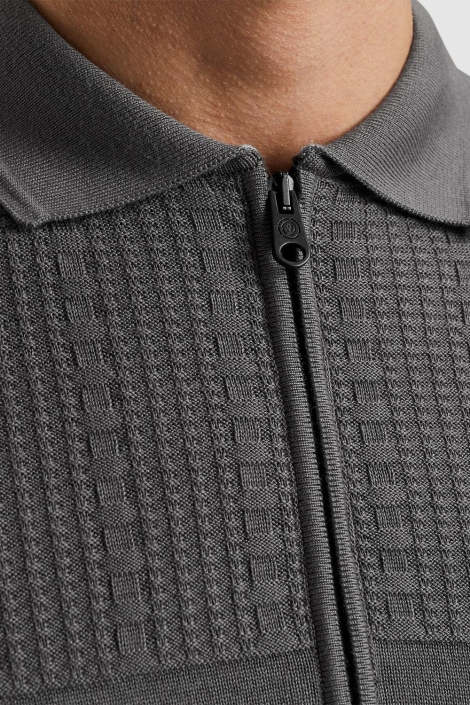 Cast Iron grijze heren polo | Close up