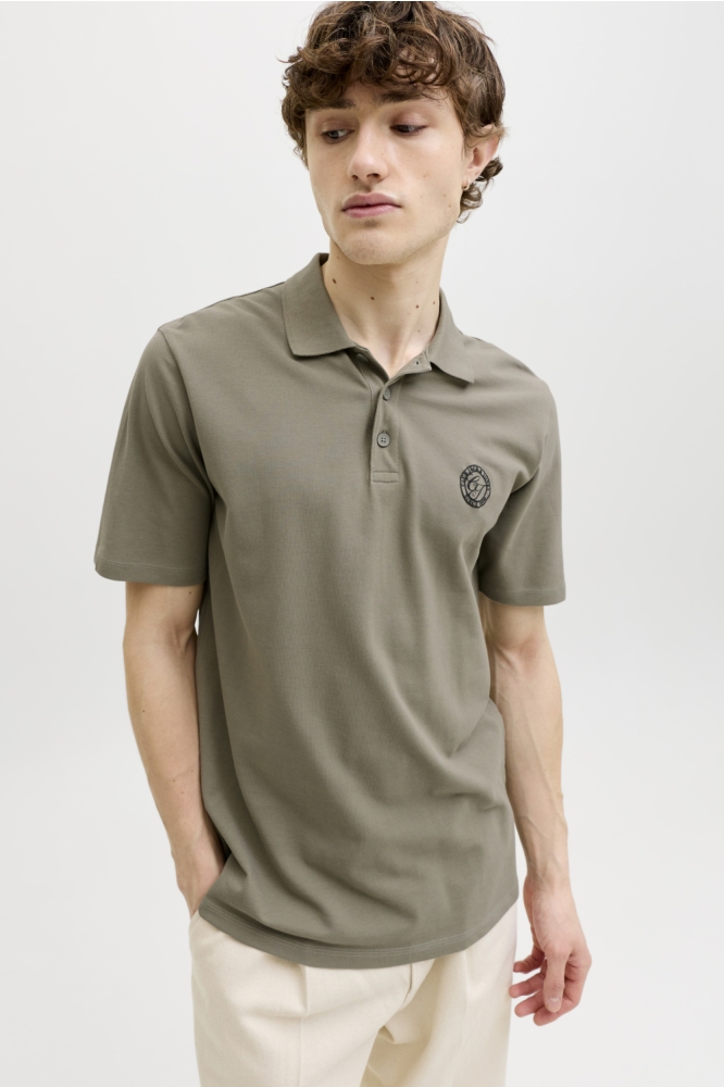 Jack & Jones groene heren polo | Model vooraanzicht