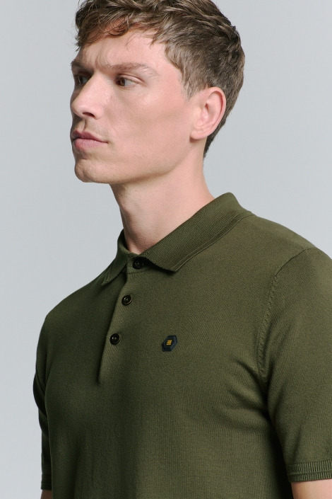 NO-EXCESS groene heren polo | Close up