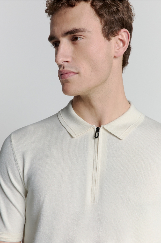 NO-EXCESS beige heren polo | Close up