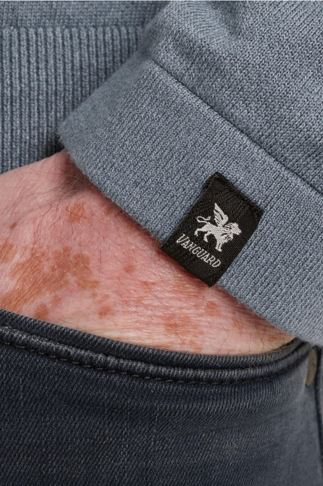 Vanguard blauwe heren polo | Close up