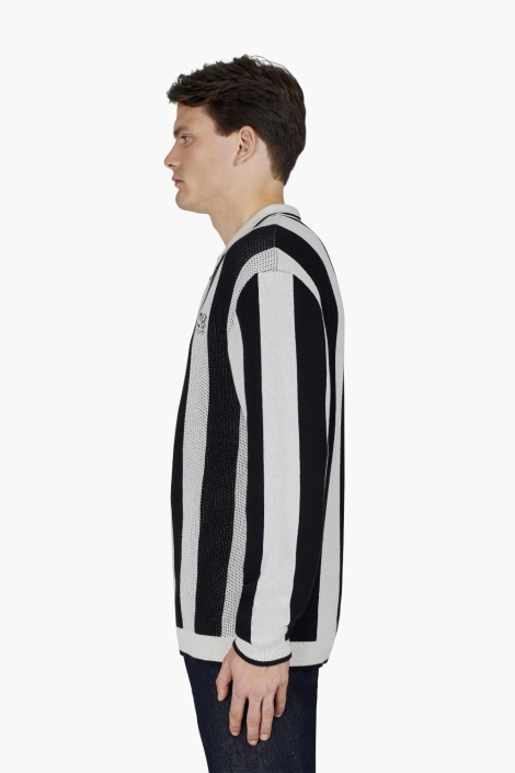 Cruyff zwarte heren polo | Model zijaanzicht