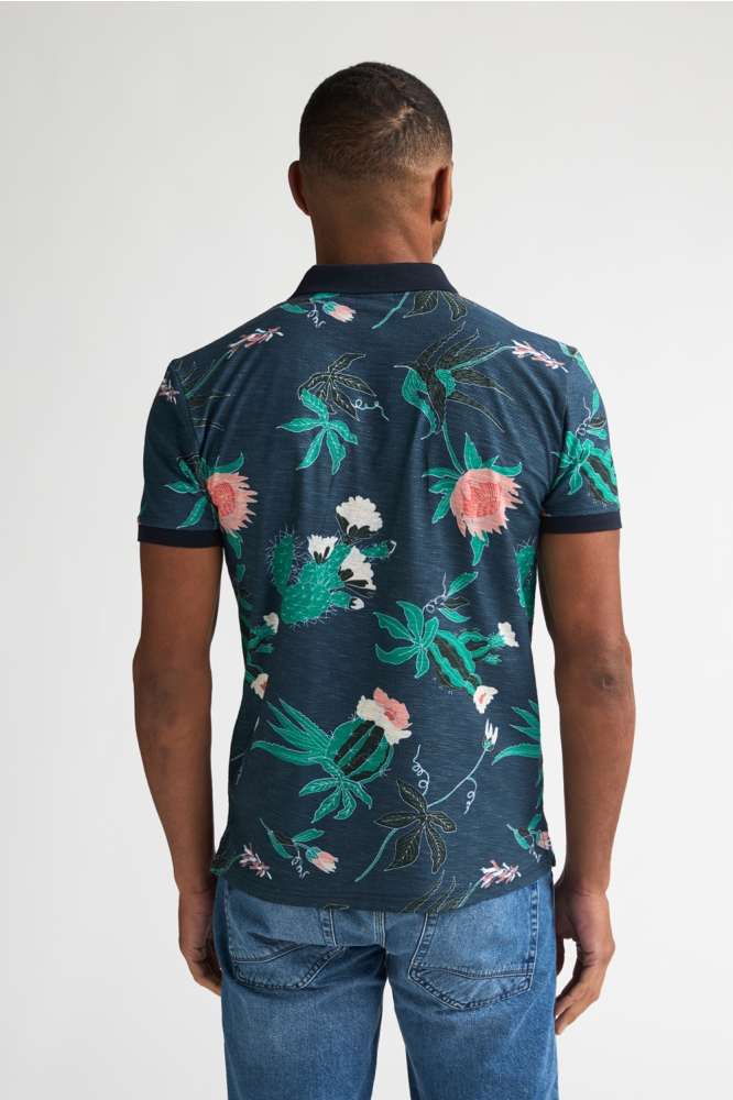 Petrol Industries blauwe heren polo | Model achteraanzicht