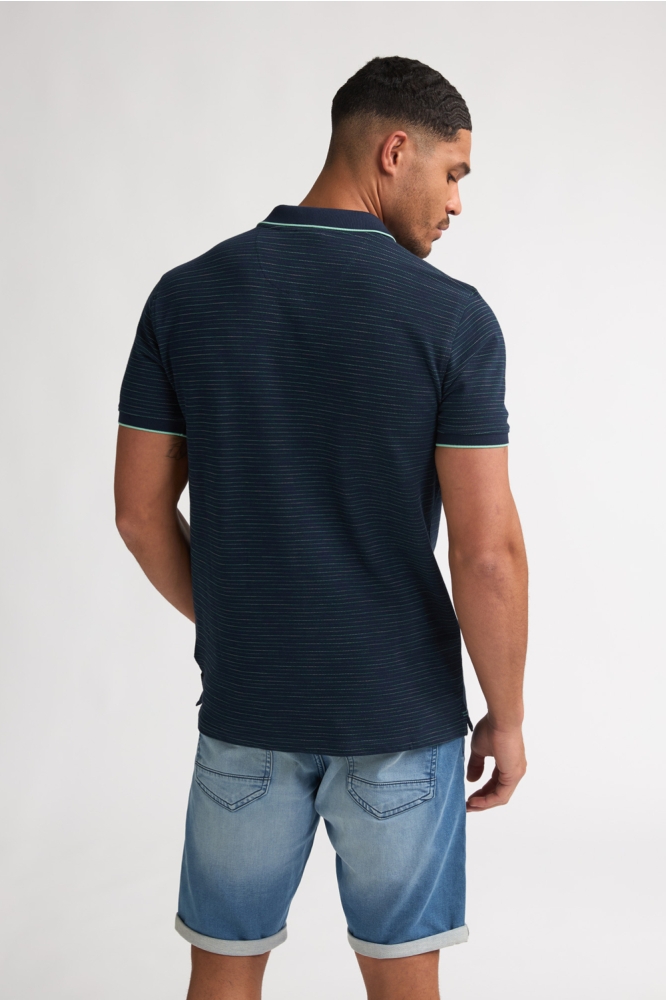 Petrol Industries blauwe heren polo | Model achteraanzicht