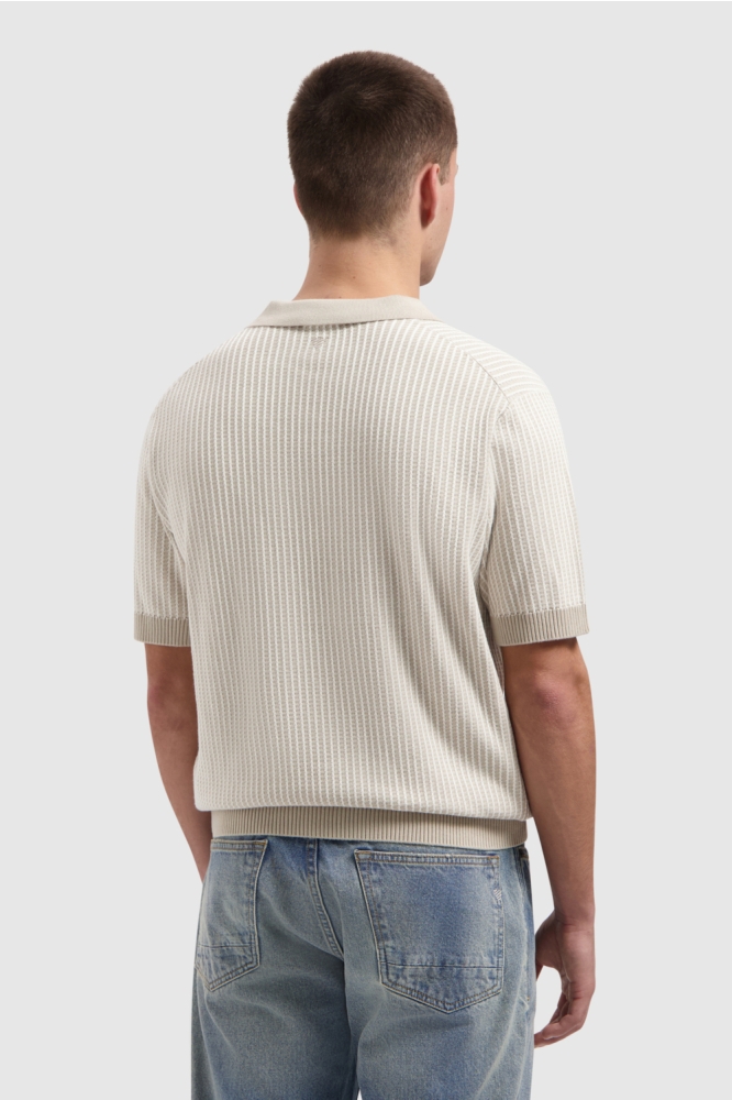 Pure Path zand heren polo | Model achteraanzicht