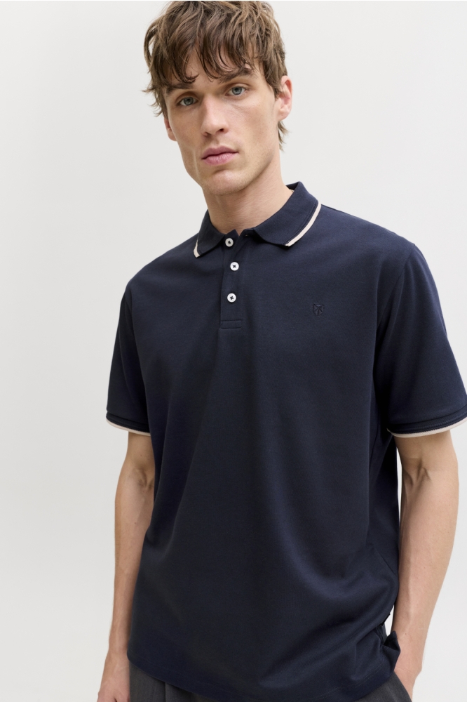 Jack & Jones blauwe heren polo | Model vooraanzicht