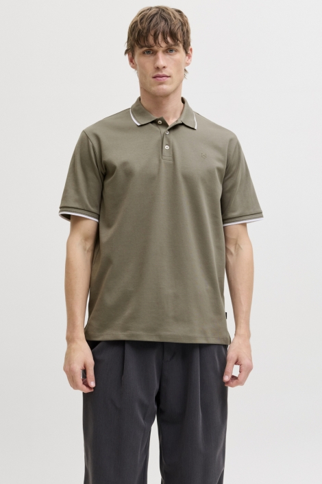 Jack & Jones groene heren polo | Model vooraanzicht