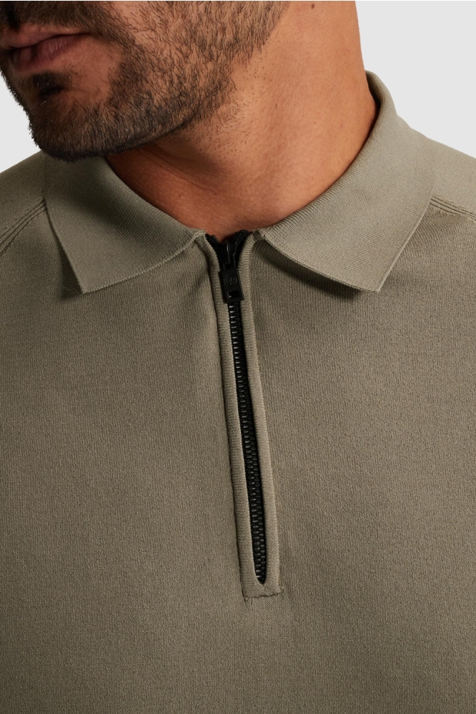 Cast Iron groene heren polo | Close up