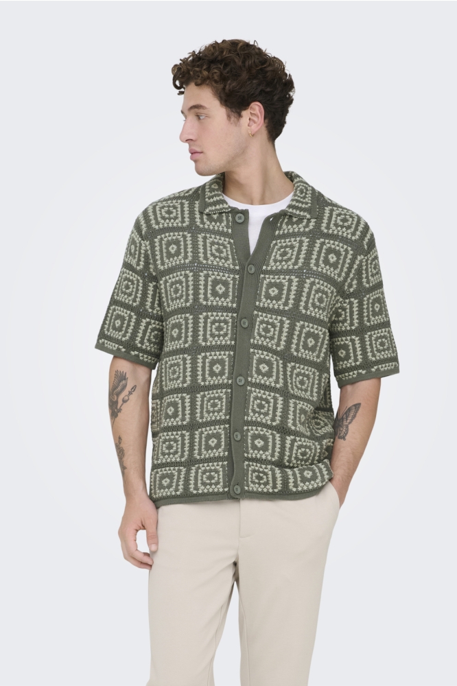 Only & Sons groene heren overhemd | Model vooraanzicht