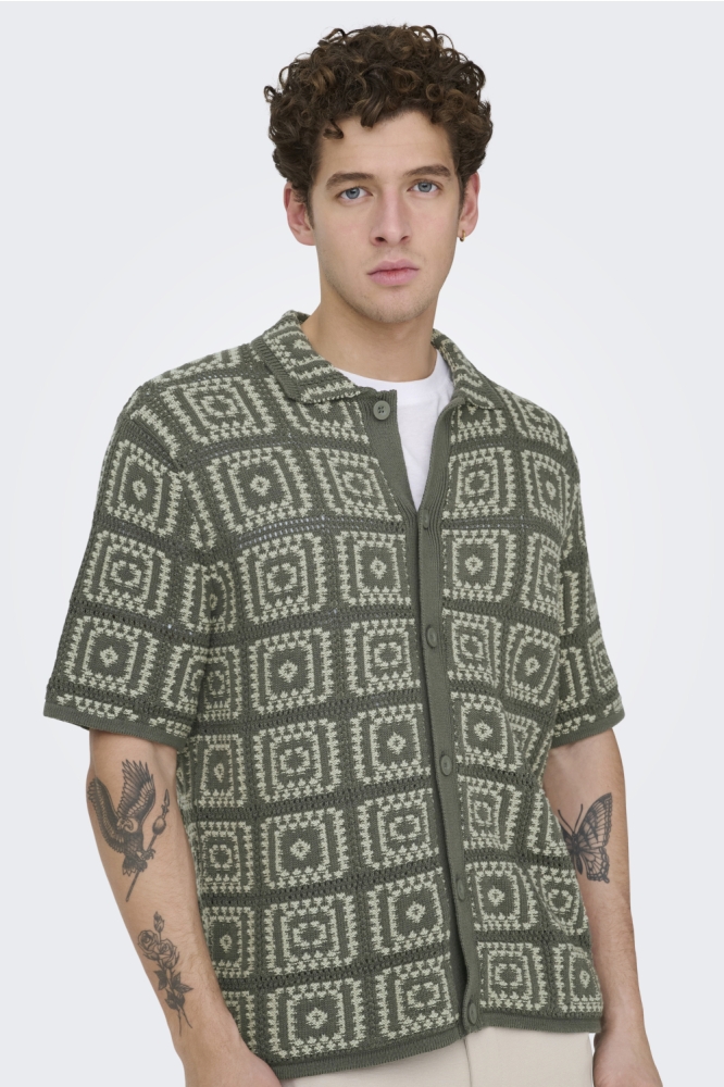 Only & Sons groene heren overhemd | Model vooraanzicht