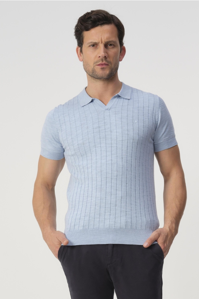 Campbell blauwe heren polo | Model vooraanzicht