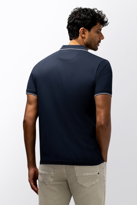 State of Art blauwe heren polo | Model achteraanzicht