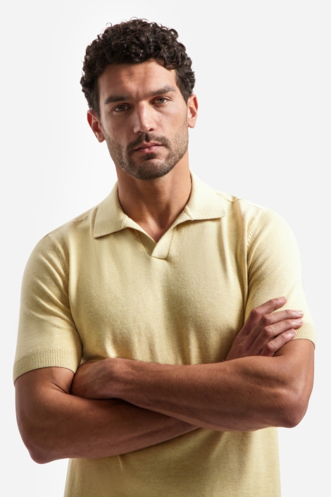 NO-EXCESS gele heren polo | Close up