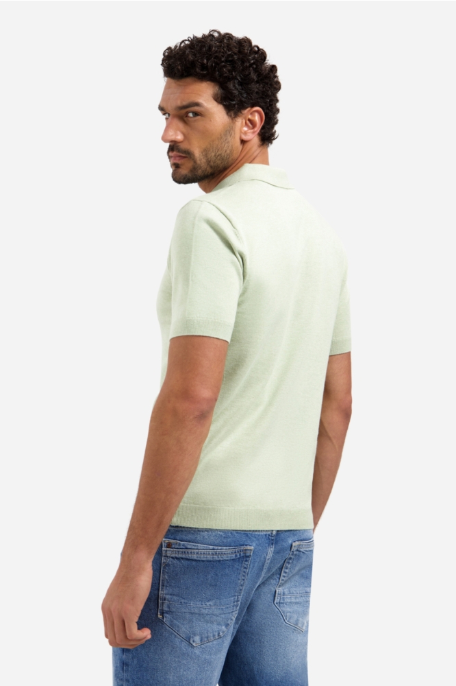NO-EXCESS groene heren polo | Model achteraanzicht