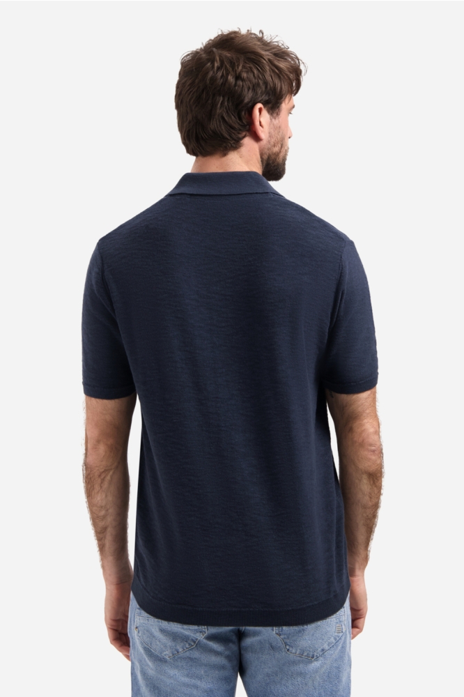 NO-EXCESS blauwe heren polo | Model achteraanzicht